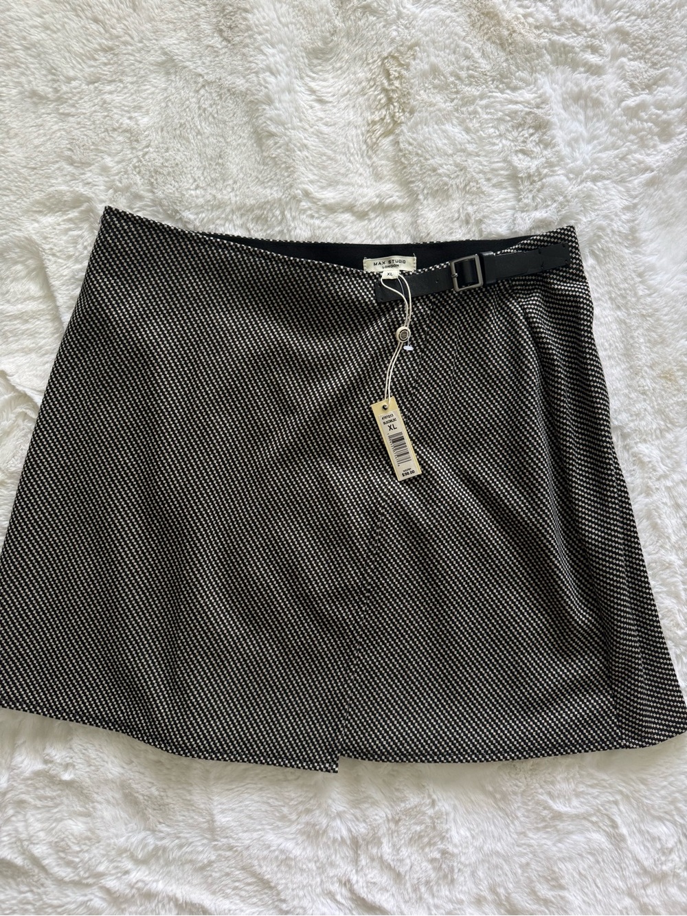 NWT Max Studio Black & Tan Patterned A-Line Wrap Skirt